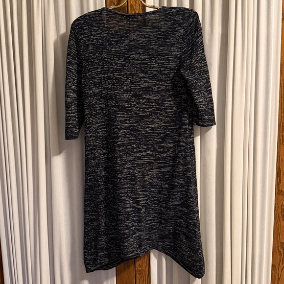 J. Jill Black Gray Heather Lightweight Knit 3/4 Sleeve Asymmetrical Hem Dress - Picture 5 of 10